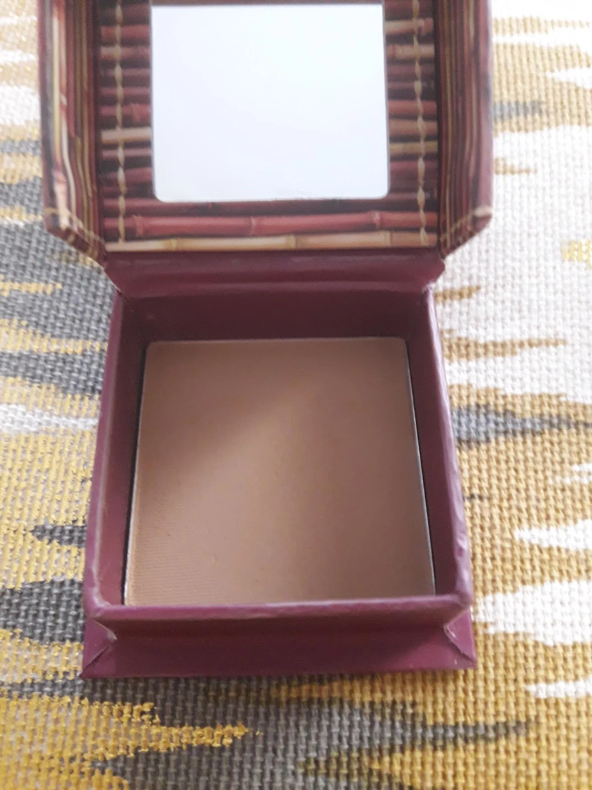 Five Uses of the Benefit Hoola Bronzer Five Uses of the Benefit Hoola Bronzer