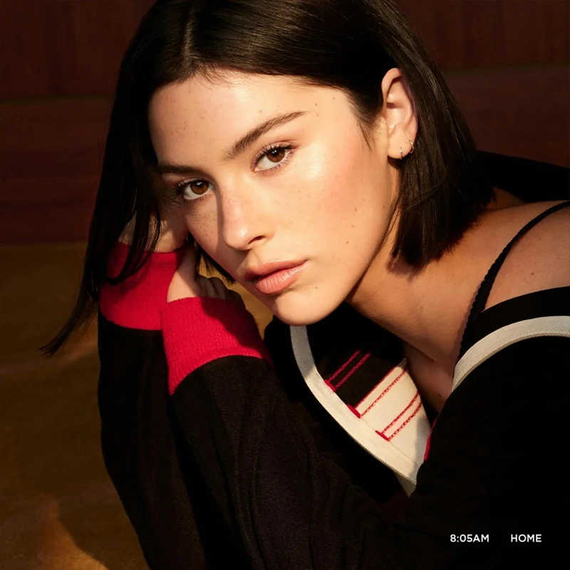 Gracie Abrams Glows in Hourglass Cosmetics’ Summer Collection