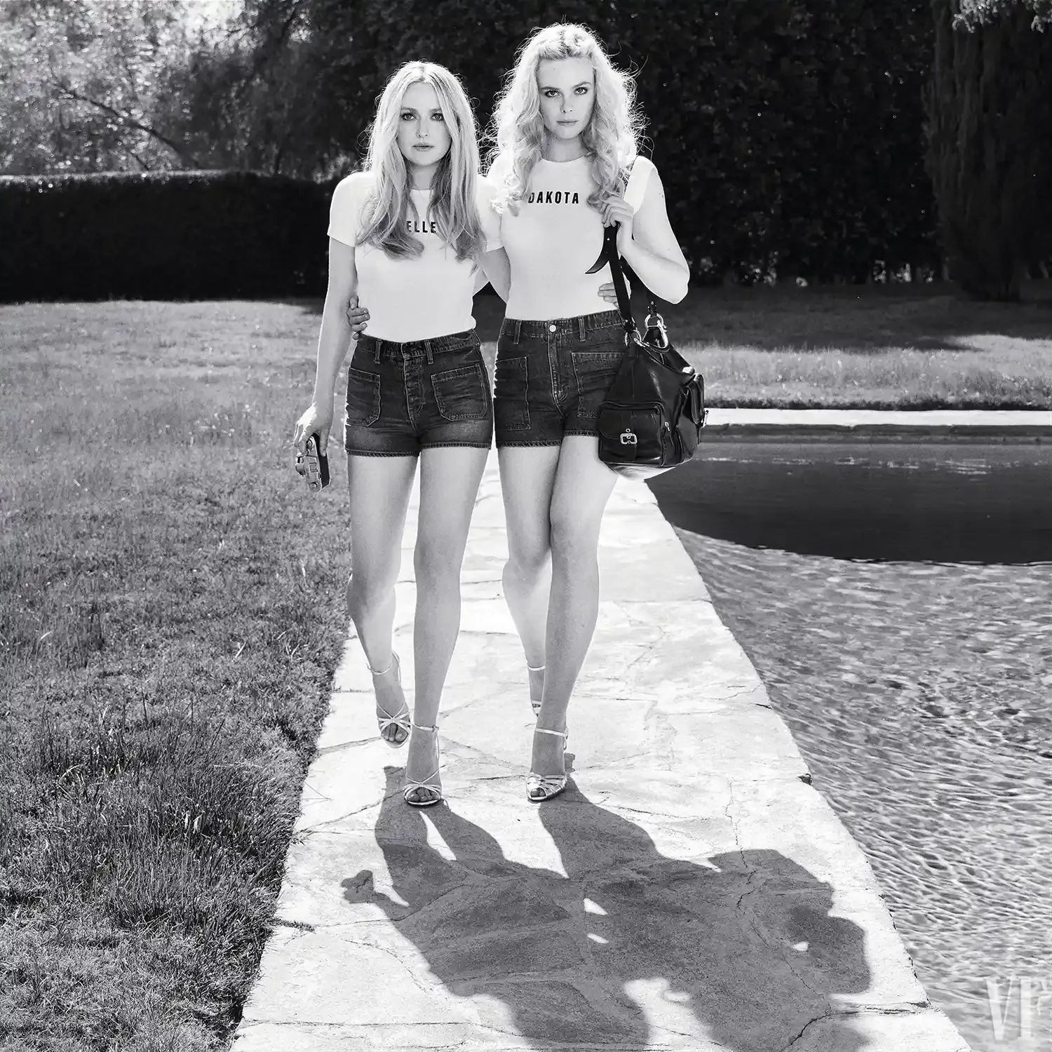 Dakota and Elle Fanning pose together at Vanity Fair cover shoot 2025