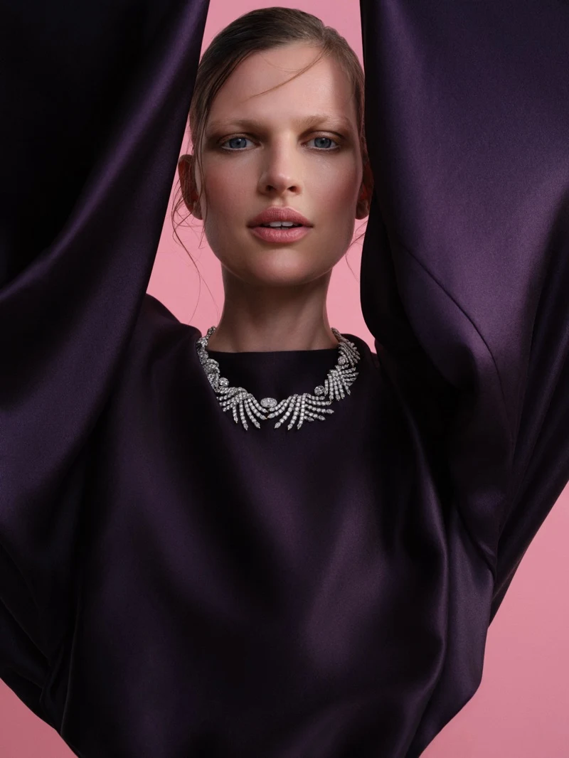 Bette Franke Delivers High-Glam Party Style in ELLE Germany 2025