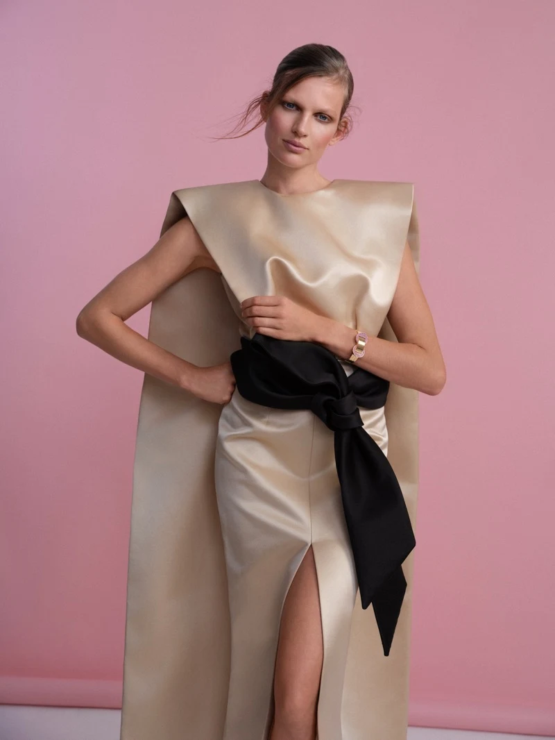 Bette Franke Stuns in Dior Couture for ELLE Germany’s Holiday Edition