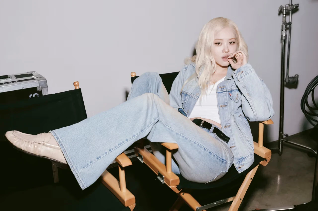 Rosé wearing Levi’s jeans in new campaign