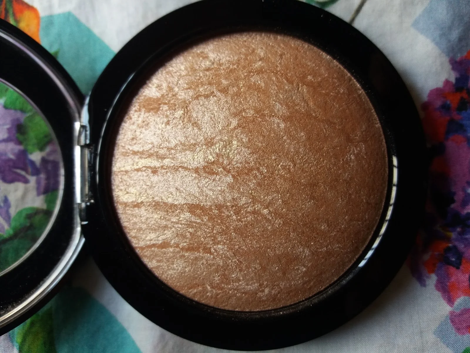 MAC Soft and Gentle Mineralize Skinfinish Review