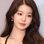 IVE’s Jang Wonyoung Criticized by Chinese Netizens After MAMA Video