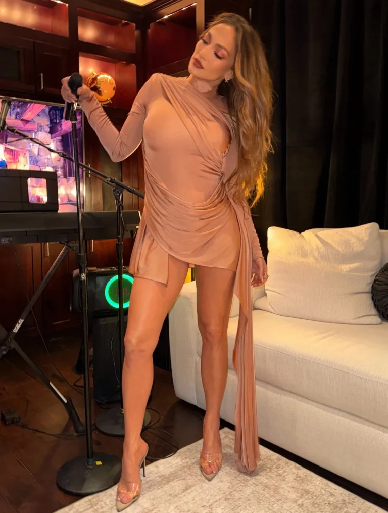 Jennifer Lopez nude asymmetric micromini dress Ilkyaz Ozel
